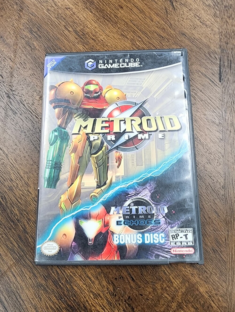 Nintendo Metroid Prime GameCube Cover Art — Gold & Green